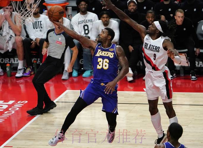 常规赛1月18日：湖人VS开拓者 集锦